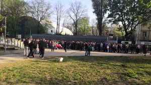 TRAŽI SE KARTA VIŠE: Tapkaroši trljaju ruke, ko želi da gleda ‘derbi’ mora papreno da plati