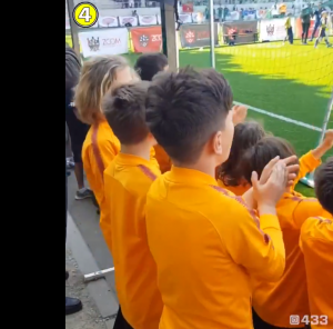 DECA ZADAJU DOMAĆI ZADATAK: Galata i Fener mogu zajedno (VIDEO)