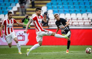 ‘VEČITI’ DERBIJI U PLEJ-OFU: Zvezdi više leži sistem, ali pamti se čuvena pobeda Partizana (FOTO)