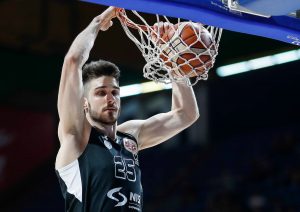 REAKCIJE NA POLUVREMENU: Partizan gazi Megu, ali Grobari su ‘tiši’ nego inače… (TVITOVI)