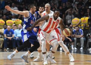 OVO MOŽE DA ZNAČI SAMO JEDNO: Bivši košarkaš Crvene zvezde zapratio Partizan na društvenim mrežama!