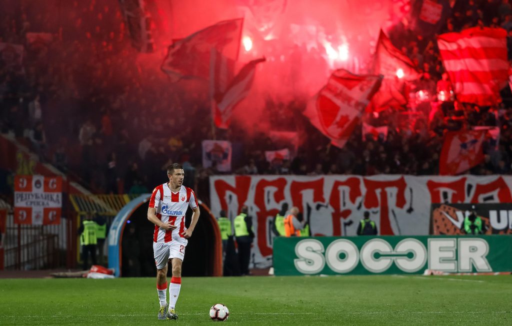 ZVEZDAŠI PITALI JOVANČIĆA: Vezista objasnio zbog čega nosi broj 29 i da li su mu ‘u džepu’ pojedini Liverpulovi igrači…