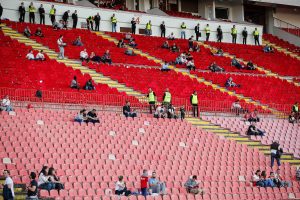 DERBI PARALISAO PRESTONICU: Grad u kolapsu, ispred stationa bez gužve (VIDEO)