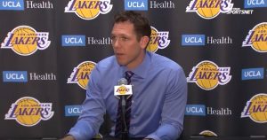 HRABRA ODLUKA: Divac presekao, Luk Volton menja Dejva Jergera