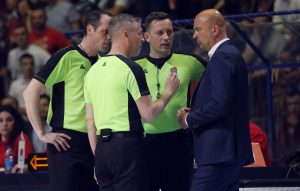 PRED DRUGI MEČ FINALA: Evo ko će deliti pravdu…