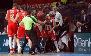 GRMI ‘PIONIR’: ‘Delije’ se ponele u slavlju, pa malo preterali (VIDEO)