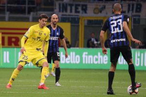 NAPADAČ ODUŠEVIO ITALIJANE: Mladi Beograđanin debitovao protiv Napolija, pa talenat pokazao protiv Intera