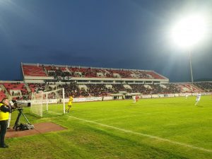 TUGA SRPSKOG FUDBALA: Da li ove slike najbolje pokazuju koliko je nisko pala najvažnija sporedna stvar na svetu? (FOTO)