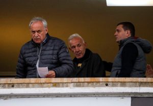 PREKID U HUMSKOJ: Problemi na tribinama od samog starta! (VIDEO)