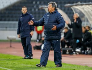 REČI KOJE ODZVANJAJU: Kosanović udario na jednog od najpoznatijih sudija – ‘Terajte ga napolje, uvek zabrlja iz namere!’ (VIDEO)