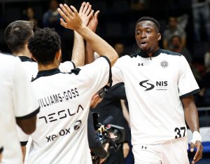 DIVAC IMA VIZIJU: Bivši košarkaš Partizana na probi u Sakramento Kingsima! (FOTO)