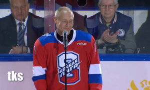 JEDAN JE PUTIN: Osam golova ruskog predsednika u egzibiciji (VIDEO)