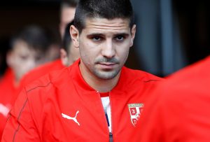 STIGLA PONUDA: Nemački velikan zove Mitrovića, još jedan Srbin u Bundesligi?