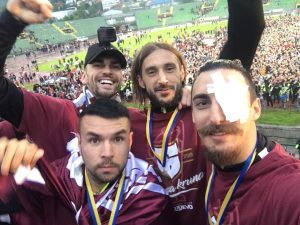 JUČE OPERACIJA, DANAS TRIBINA: Miloš Stanojević vodio navijanje ‘Hordi zla’ u pobedi Sarajeva (VIDEO)