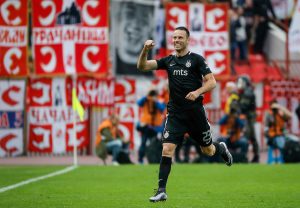 URNEBESNA SCENA: Partizan poveo preko Ostojića, pa ga sudija ‘zaboravio’ – utakmica se igrala, a štoper… (VIDEO)