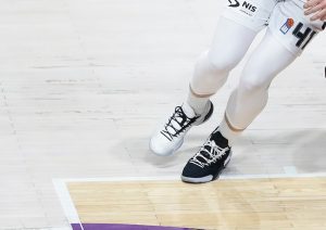 POVUČENA KAZNA: Iza Gagićevih ‘različitih patika’ krije se sjajna priča