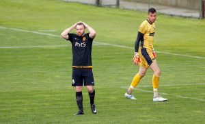 BARAŽ ZA SLS: Tuče na terenu, sumnjiv penal, promašene šanse – Dinamo nije uspeo, Inđija je u eliti!