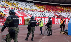 BUDI DEO ISTORIJE: Navijači sa Zvezdinog severa pozivaju na svoj rođendan i proslavu titule (VIDEO)