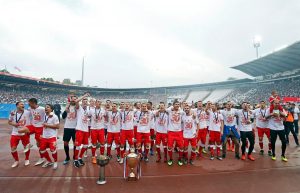 ZAVRŠENO U GLIVICAMA: Igrači Zvezde nisu ni svesni da večeras imaju još jedan veliki razlog za slavlje!