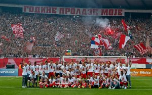 NOVA PRILIKA, NOVI SPEKTAKL: Koreografija navijača Crvene zvezde ponovo raspametila ljubitelje fudbala (VIDEO)