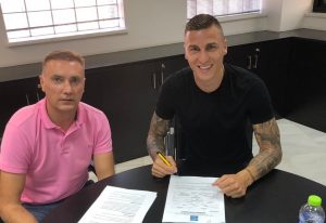 EKSKLUZIVNO ZA HOTSPORT: Vruć doček navijača za Vranješa! Vraćam se u drugu kuću (VIDEO)