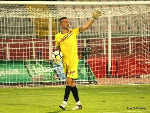 ZAVRŠENA MISIJA: Bivši golman Zvezde napustio Proleter i odlazi u Evropu!