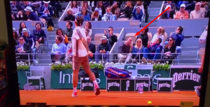 ROLAN GAROS: Nadal počistio Federera sa pariske šljake, besni Švajcarac ‘skinuo’ kapu navijaču! (VIDEO)