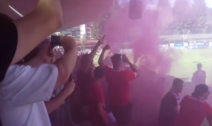 ZVEZDAŠI NAPRAVILI ‘ŠTIMUNG’: Pogledajte bakljadu i sjajnu atmosferu u meču protiv Zenita (VIDEO)