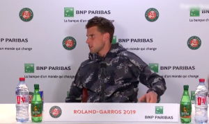 NEČUVENO: Dominik Tim izbačen iz pres sale zbog Serene Vilijams! (VIDEO)