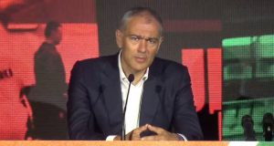 TEDESKI PONOVO ‘PECNUO’ CRVENO-BELE: Ovde nema trika, nismo kao neki da odemo u stečaj