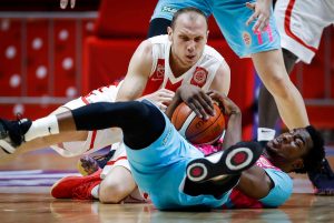 LOŠA ZVEZDA, LUDE REAKCIJE: Kad zabave nema u hali, tviteraši preuzimaju odgovornost (TVITOVI)