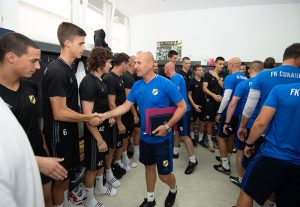 BRĐANI SE OKUPILI: Veselinović izvršio prozivku igrača