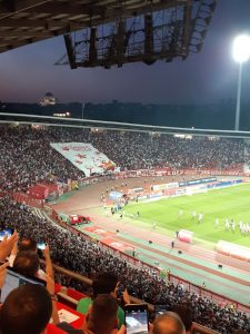 OD POČETKA GRME ‘DELIJE’: Navijači poslali posebnu poruku pred početak (VIDEO)