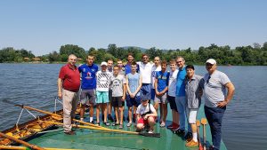 VESLANJE: Vasić i Mačković posetili VK Srebrno jezero