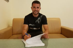 ZVANIČNO POTPISAO: Dete Partizana karijeru nastavlja u Hrvatskoj!