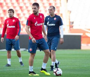 DA LI BISTE GA PREPOZNALI: Štoper Crvene zvezde objavio sliku staru 10 godina, uopšte ne liči na sebe! (FOTO)