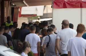 ZVEZDAŠI OBORILI REKORD: Evo koliko je sezonskih ulaznica prodato, gde je vaša ulaznica?