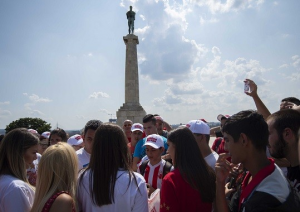 MOBILIZACIJA ‘DELIJA’: Beograd obojen u crveno-belo pred Javor