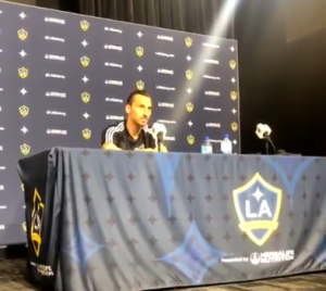 IBRIN ŠOU PRED NOVINARIMA: Napravili ste ogromnu grešku, njega ne možete da poredite sa mnom! (VIDEO)