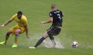 VAZURA DEMANTUJE LACIO: Nije problem srce, već ‘zmija u džepu’!