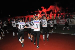 SERBIAN BOWL: Gori Kragujevac, ‘Divlje svinje’ udavile ‘Vukove! Pehar ide u Kragujevac!