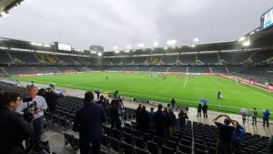 FOTO-UBOD: Zvezda trenira pod budnim okom legendarnih Pižona Petrovića i Kuleta Aćimovića (FOTO)