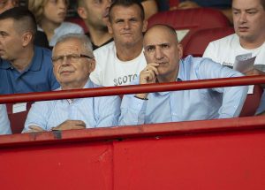 ZVEZDA ZVANIČNO POTVRDILA: Van la Para tri godine na ‘Marakani’! (FOTO)