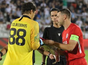 PARTIZAN POSLAO SPISAK U UEFA: Nema jednog pojačanja, ali je evropski velikan izašao u susret crno-belima