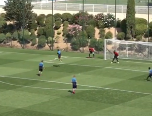 BRAVURE: Nemanja Radonjić napravio spektakl na treningu Marseja (VIDEO)