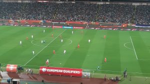 IZNENAĐENJE U BEOGRADU: Poseban gost u loži, veliki evropski trener na ‘Marakani’ (VIDEO)