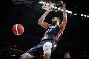 NBA IGRAČI U HAOSU: Klubovi im od 1. aprila neće isplaćivati zarade!