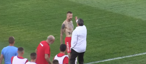 ‘FESTIVAL’ SKANDALA U NIŠU: Nije samo Lalatović bio u centru pažnje, Mihajlović skinuo dres pred Kosanovićem (VIDEO)