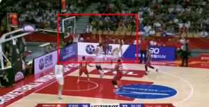 POTEZ ŠAMPIONATA: Jokić ima ‘oči na leđima’, pozavideo bi mu i Nikola Grbić! (VIDEO)