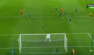 OBELEŽIO VIKEND U EVROPI: Bivši igrač Partizana postigao spektakularan gol za pobedu svog tima! (VIDEO)